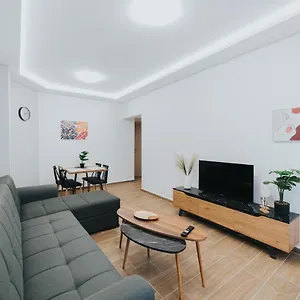 Comfy And Stylish Yunanistan